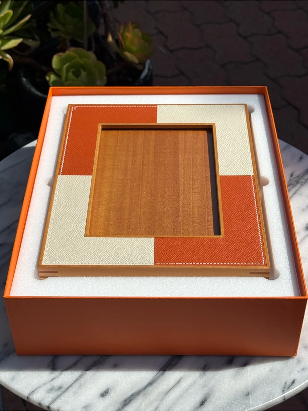 NIB Hermés Two Toned Leather Picture Frame 5x7 FULL SET
